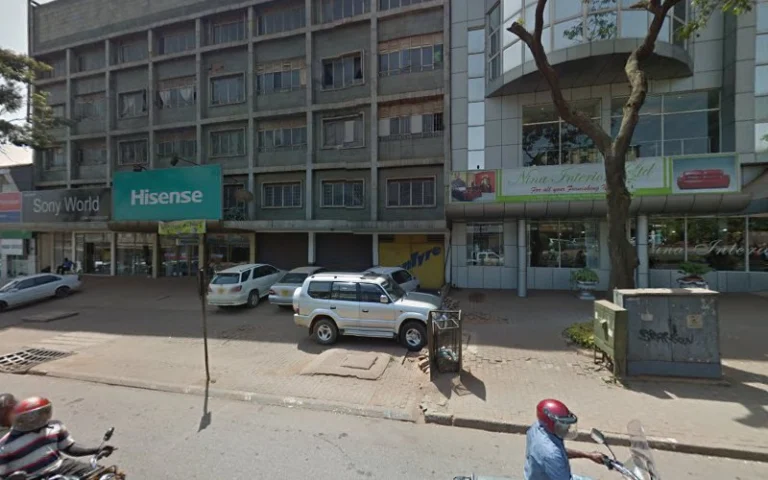 6 Jinja Road