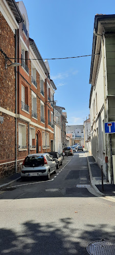77100 Meaux