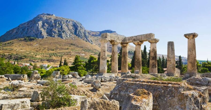 Ruins at Acrocorinth on a sunny day