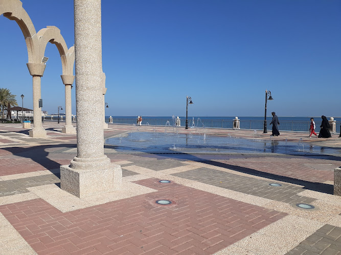 Al-Fanateer Corniche