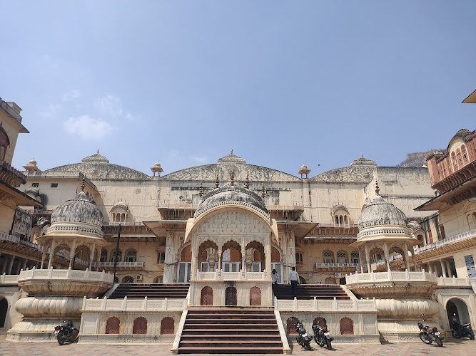 Alwar City Palace Vinay Villas Palace