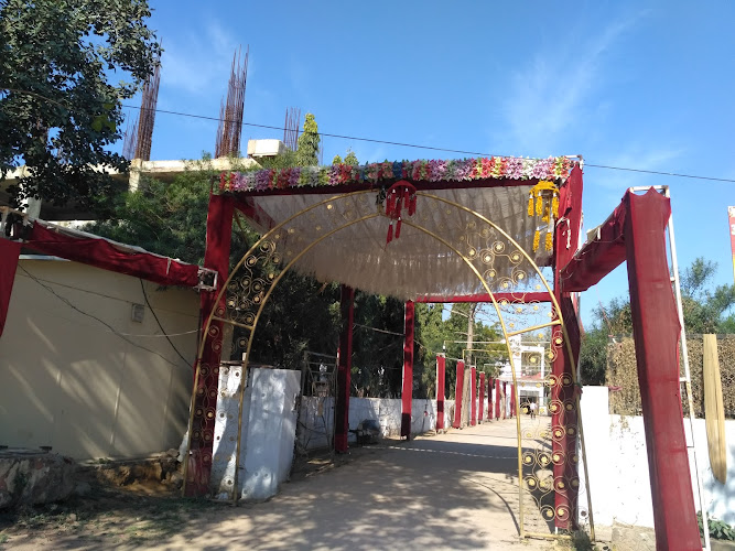 Alwar Gardens