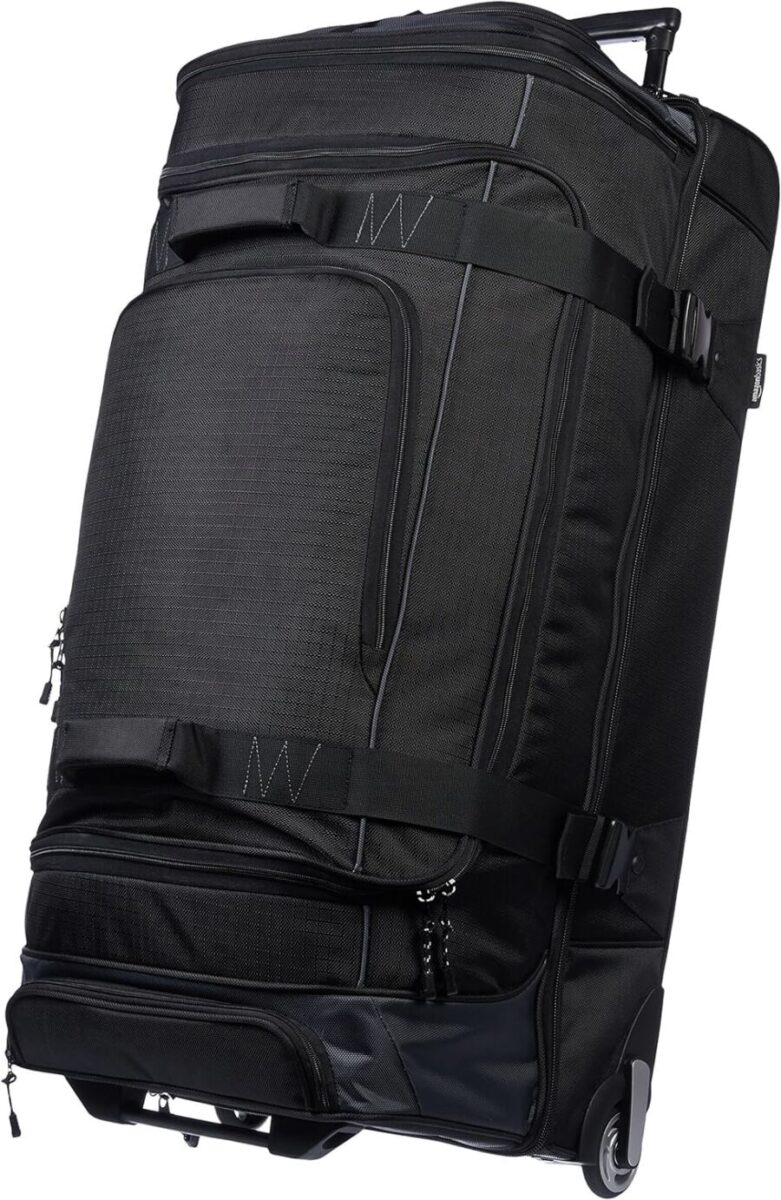 Amazon Basics Wheeled Duffel Bag, 35