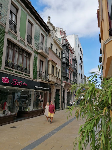 Aviles