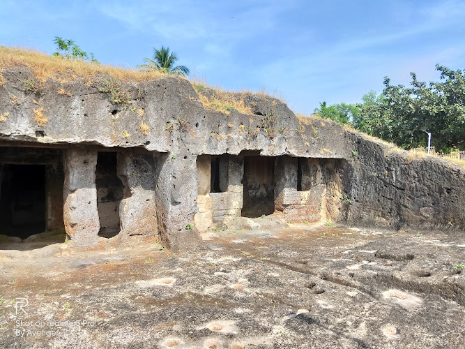 Baba Pyare Caves