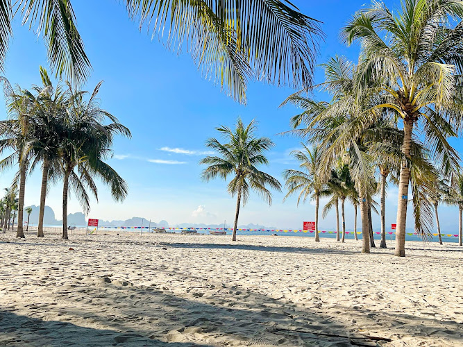 Bai Chay beach