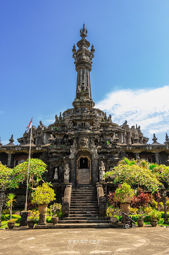 Bajra Sandhi Monument