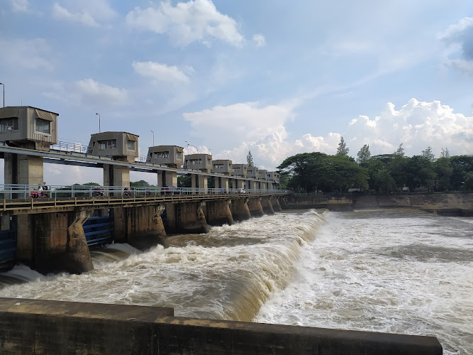 Bendungan Waru Turi Kediri