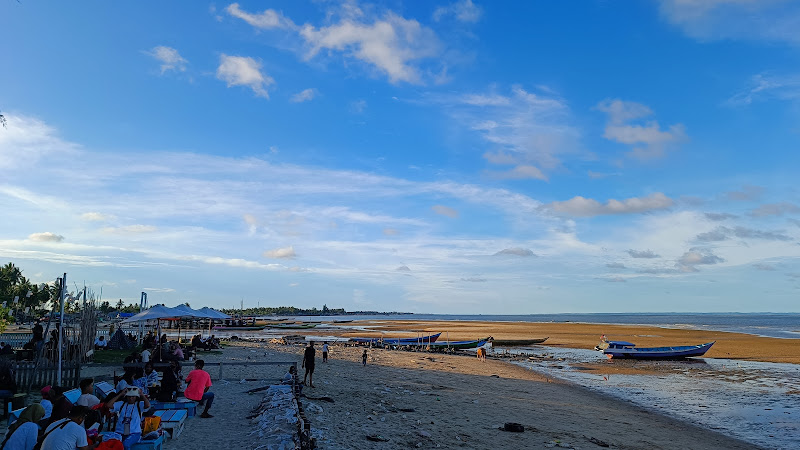Binalatung Beach