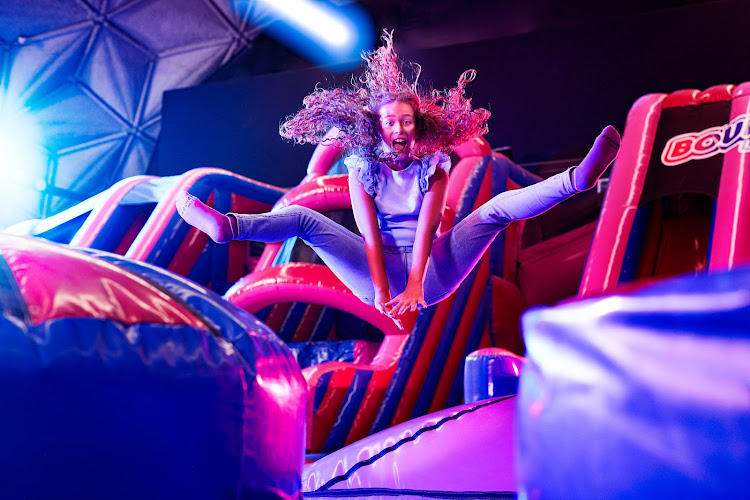 Bounce Valley Zoetermeer | Luchtkussenpark Zoetermeer