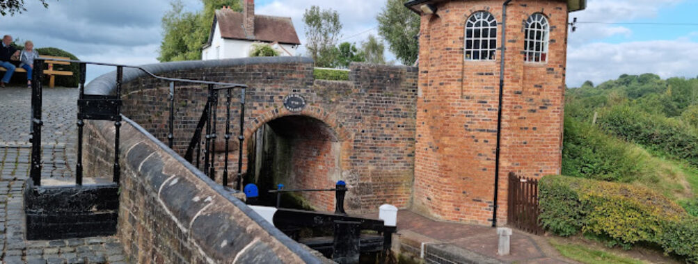 Bratch Locks Travel Forum Reviews