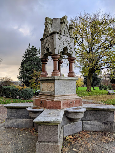 Broadfield Park