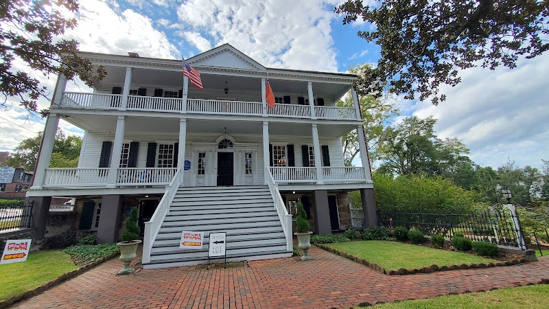 Burgwin-Wright House and Gardens