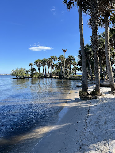 Castaways Point Park