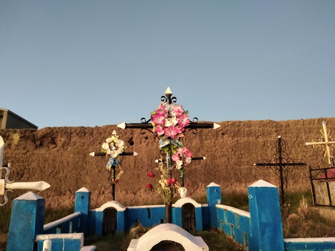 Cementerio del A.H. Uliachín