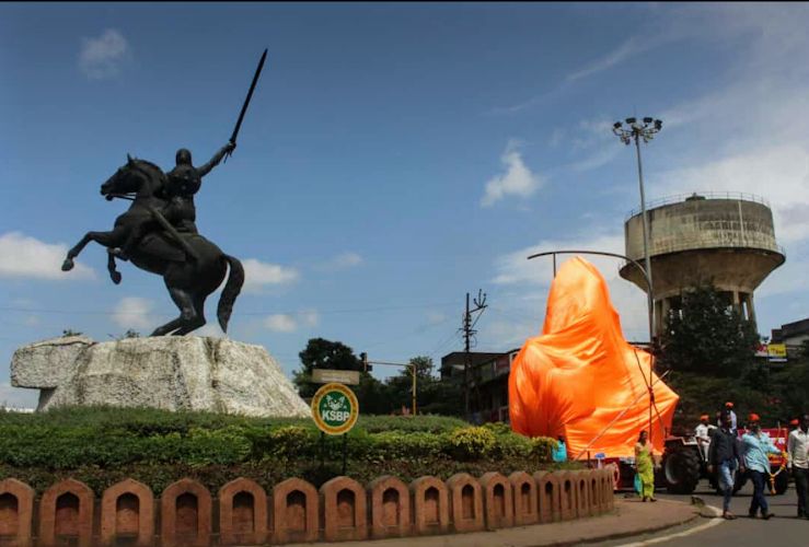 Chhatrapati Maharani TaraRani Statue
