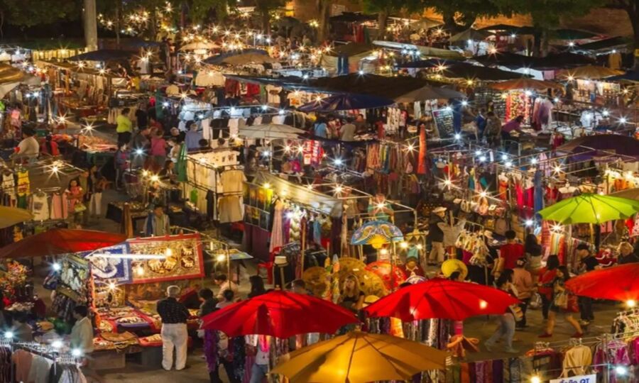 Chiang Mai Nightlife Night Bazaar