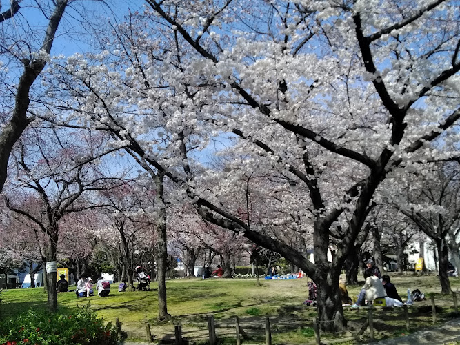 Chikamatsu Park