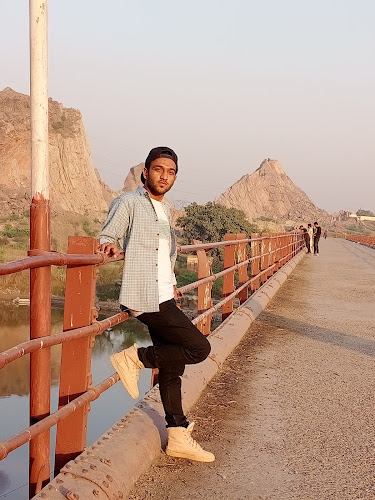 Chiniot Hills and Mountains