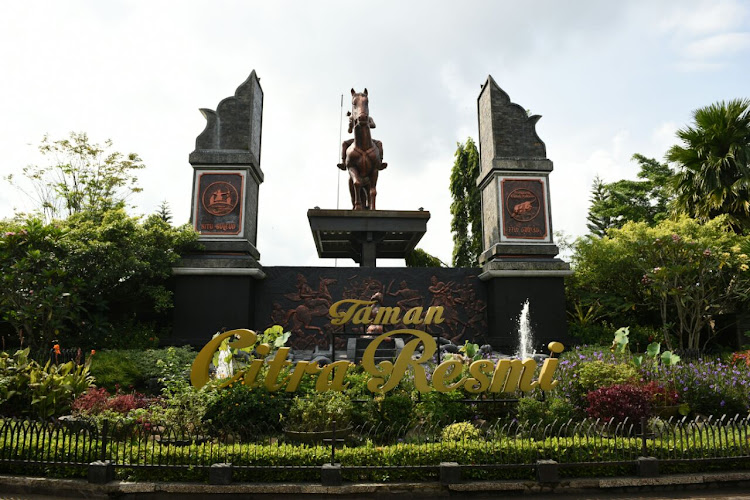 Citra Resmi Park