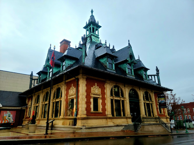 Customs House Museum and Cultural Center