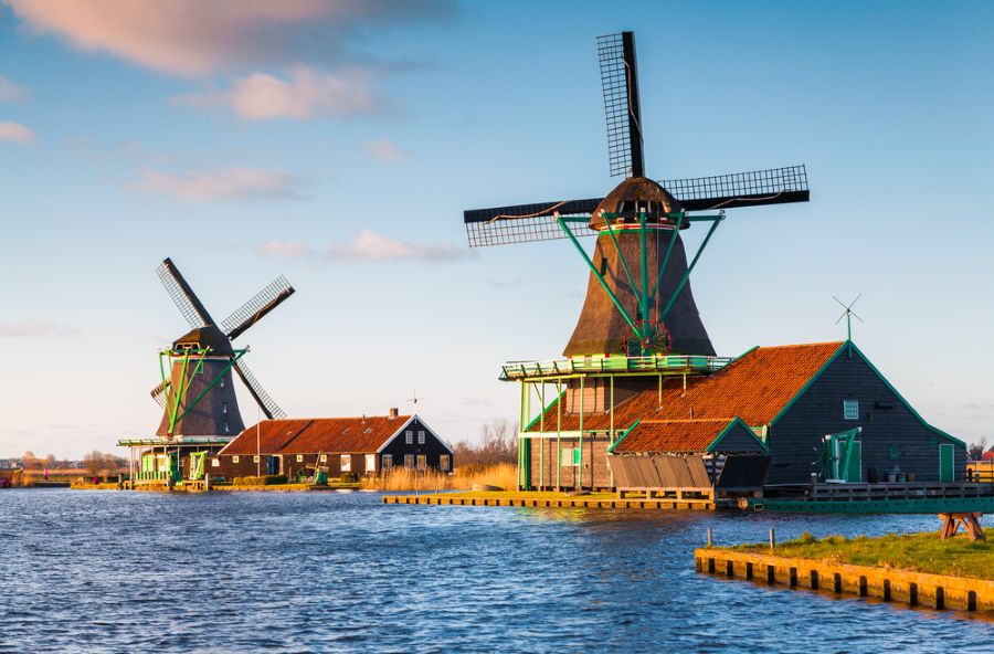 Day Trips and Regional Attractions