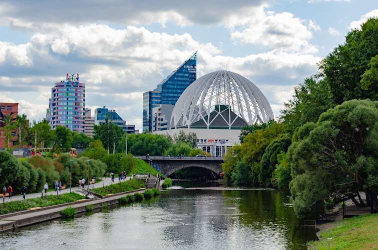 Dendrologicheskiy Park-Vystavka