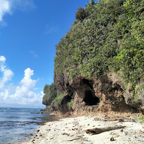 Divinubo Island