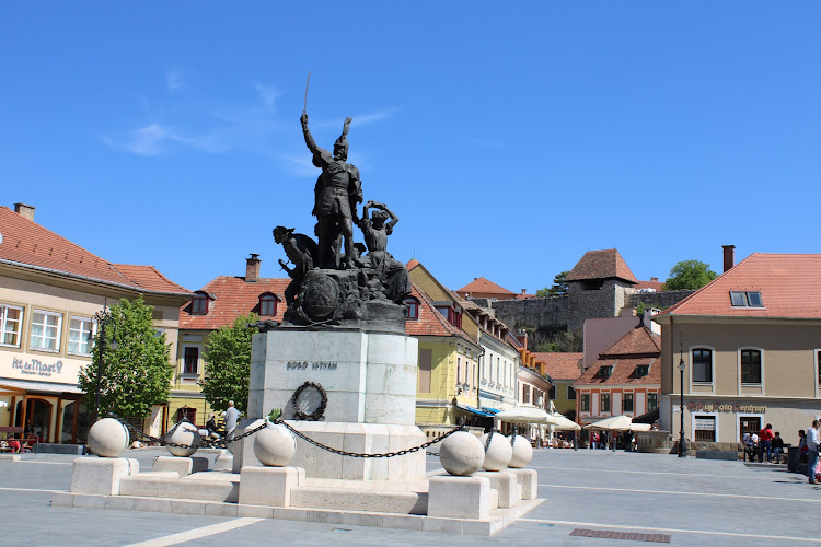 Dobó István Square