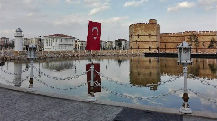 Ecdat Parkı