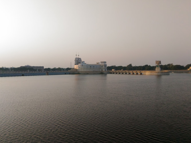Entrance Archaeological Museum Jamnagar