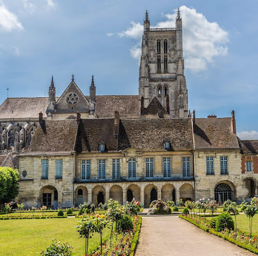 Episcopal Palace of Meaux – Bossuet Museum and Garden