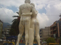 Estatua De Los Enamorados Travel Forum Reviews
