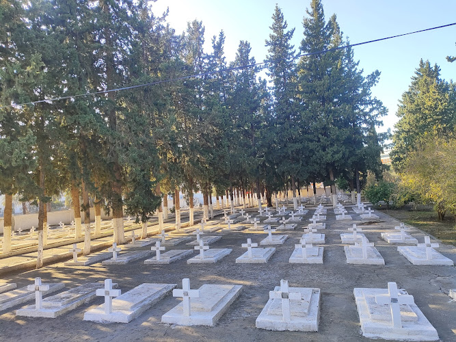 Fransız Askeri Mezarlığı