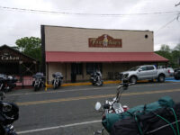 Fred's Lounge Travel Forum Reviews