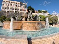Fuente Raíces"Great area for walking around and picture taking for background scenery" Reviews