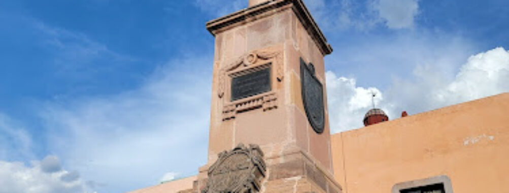 Fuente de los Perros - Obelisco a la Fundación de Salvatierra Travel Forum Reviews