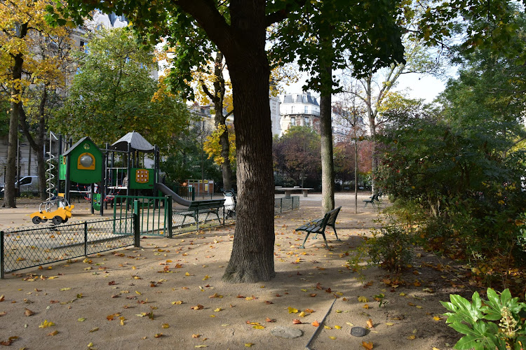 Georges-Lamarque Square
