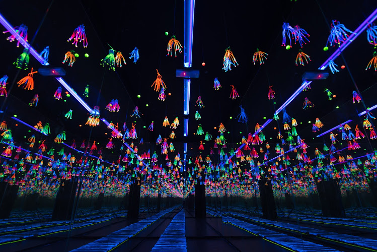 Glow Planet Penang (3D Glow In The Dark)