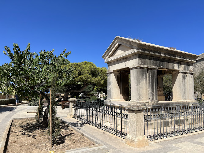 Ġnien Hastings