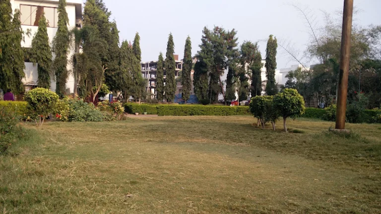 GreenHills Colony Park