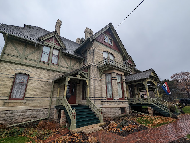 Hearthstone Historic House Museum