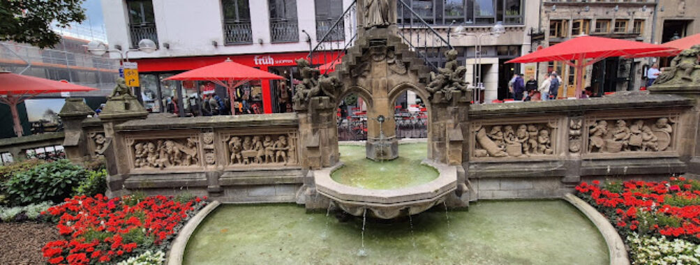 Heinzelmännchenbrunnen, Köln - Edmund Renard Travel Forum Reviews