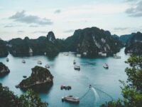 Hoa Lu and Tam Coc Full Day Guided Tour from Hanoi with Lunch Review
