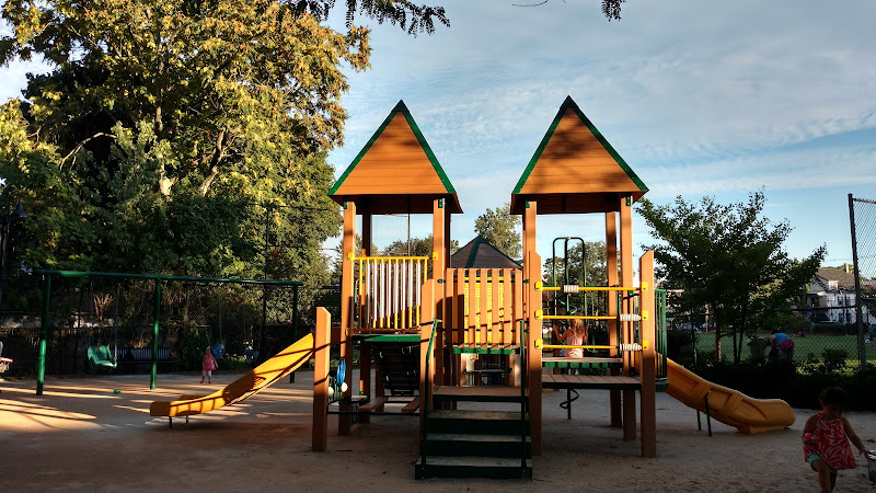 Hodgkins-Curtin Park
