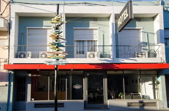 Hotel Lobato