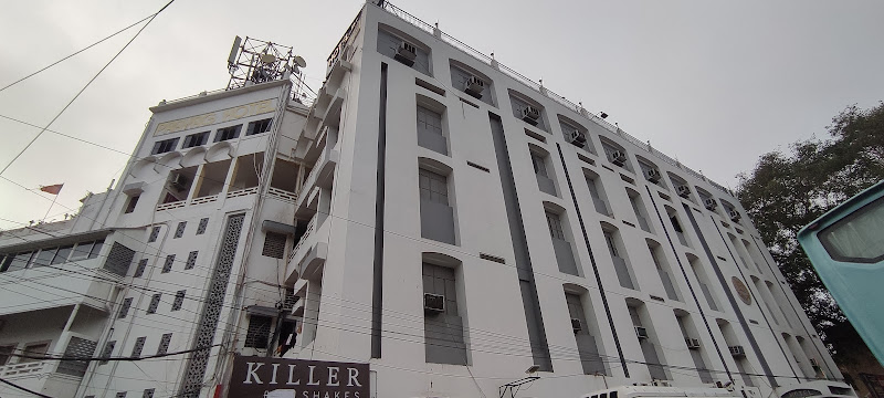 Hotel Prayag