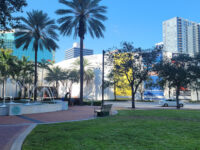 Huizenga Plaza Travel Forum Reviews