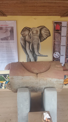 IKOLO HOUSE