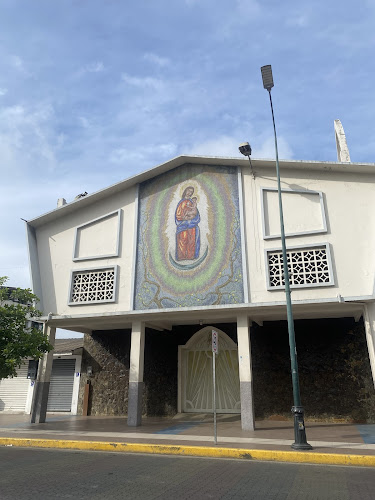 Iglesia Católica Nuestra Señora de Chilla | Machala